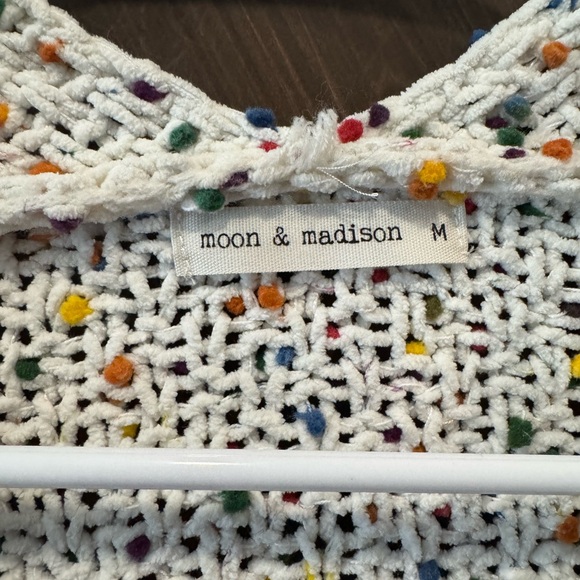 Moon & Madison Speckled Knit Cardigan - Picture 3 of 5